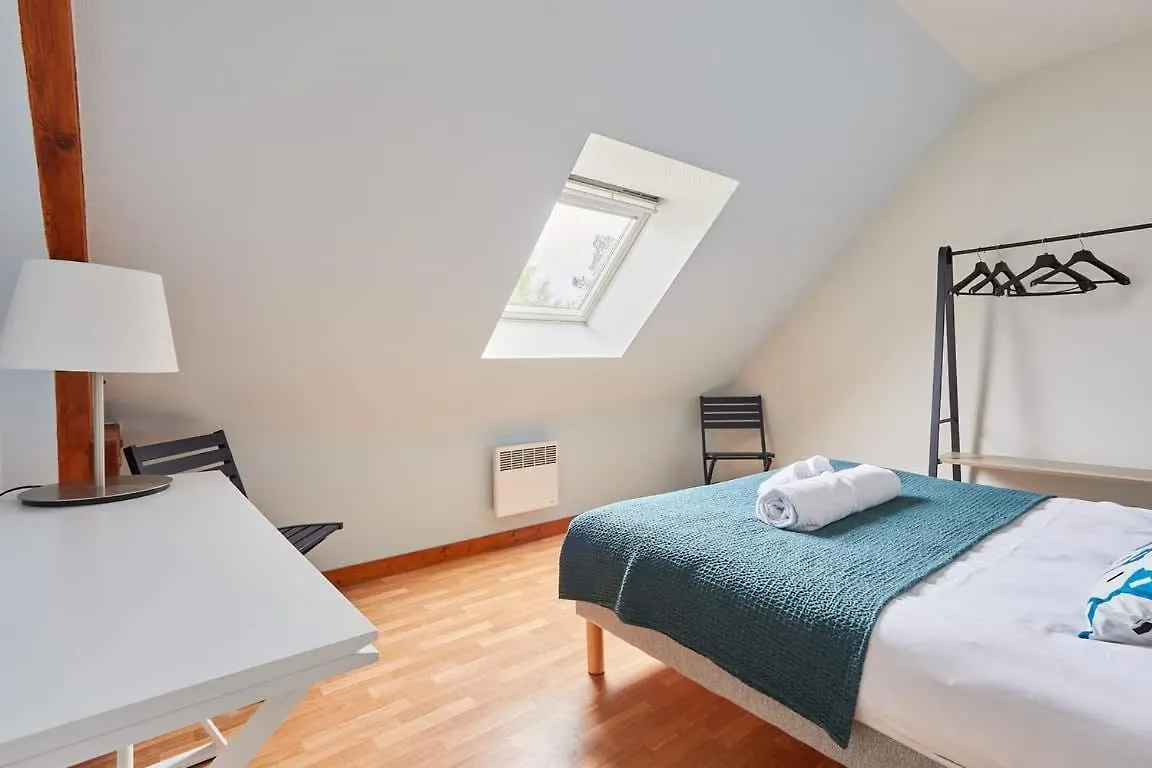 KER LYS - Grande maison avec 4 chambres et jardin - 700 m de la plage Dinard 0*,