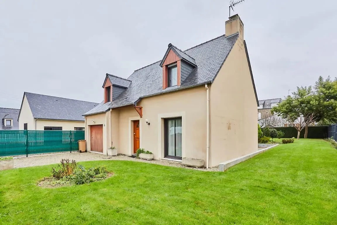 Hébergement de vacances KER LYS - Grande maison avec 4 chambres et jardin - 700 m de la plage Dinard