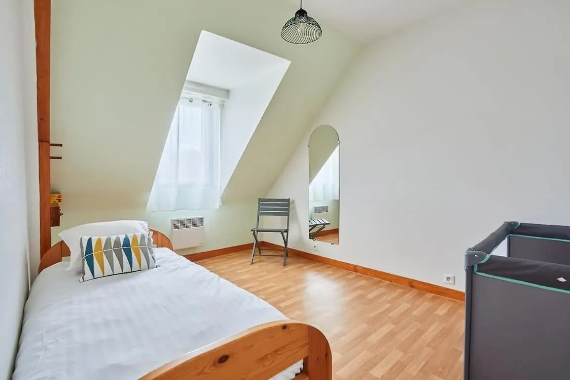 Hébergement de vacances KER LYS - Grande maison avec 4 chambres et jardin - 700 m de la plage Dinard