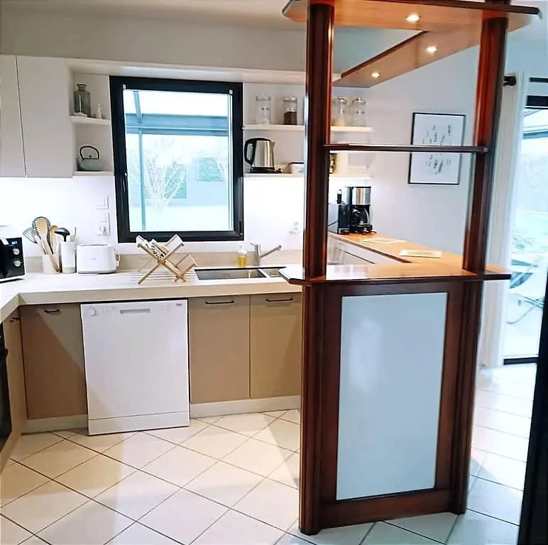 Ker Lys - Grande Maison Avec 4 Chambres Et Jardin Dinard Holiday home